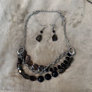 Elegant Black and Silver Necklace and Earring Set